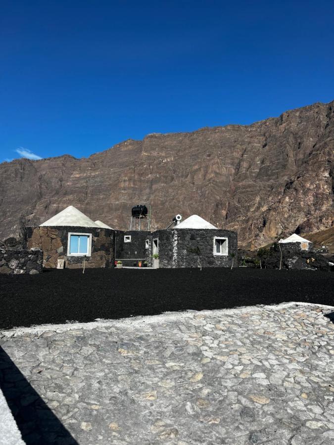Bed and Breakfast Ecofunco Portela Екстер'єр фото