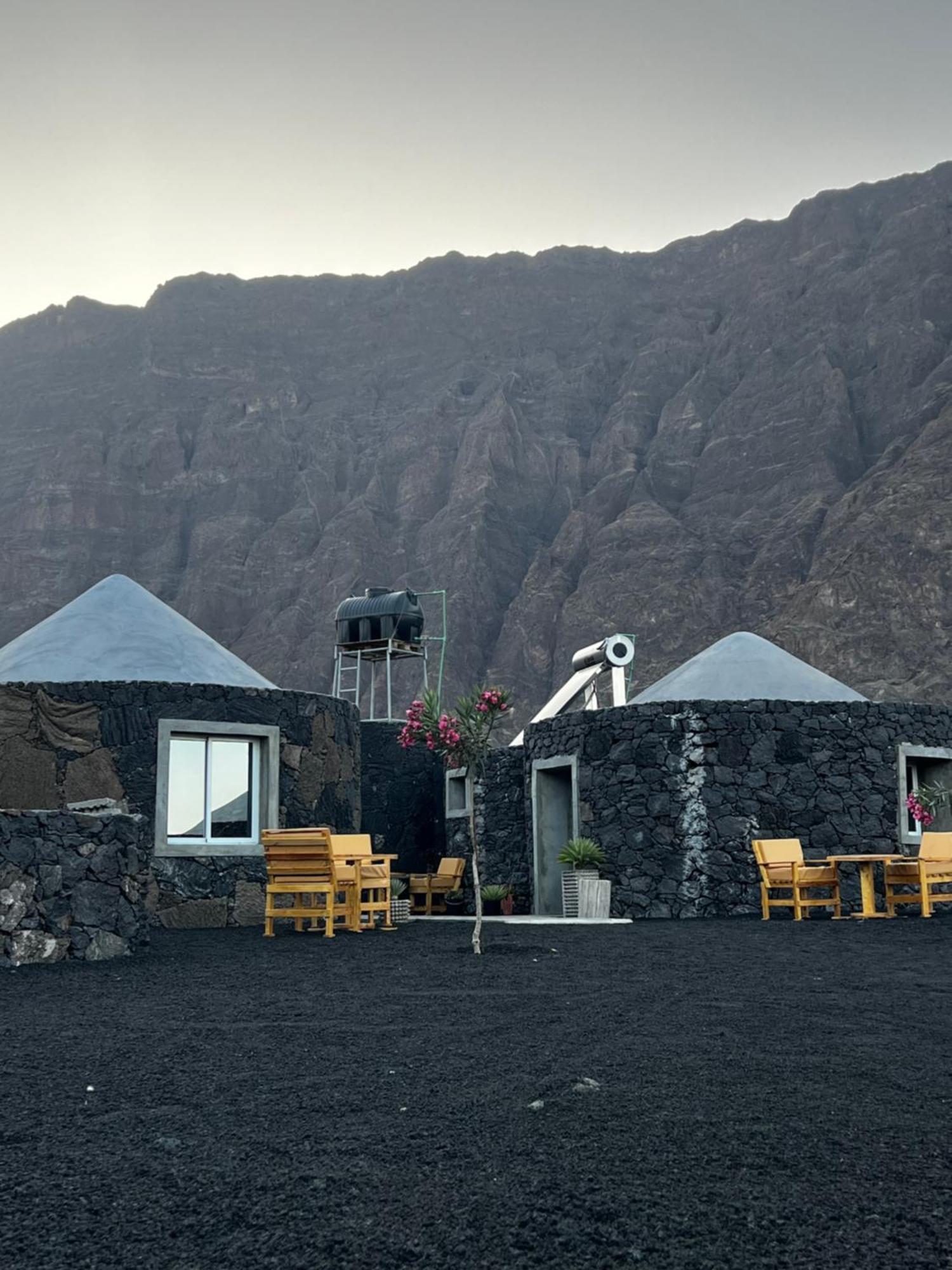 Bed and Breakfast Ecofunco Portela Екстер'єр фото